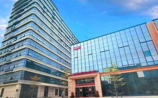 深圳东方港湾投资公司有何投资策略？