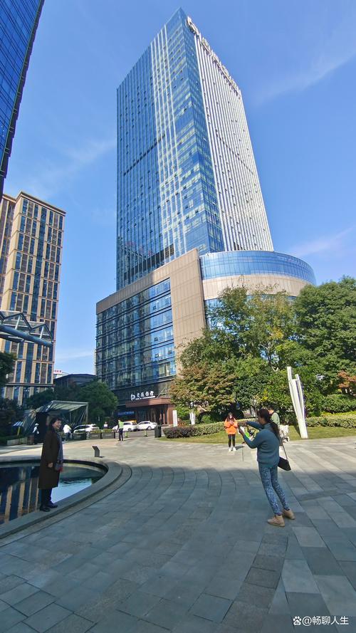 上海中路投资管理中心是何背景？-第1张图片-华宇铭诚